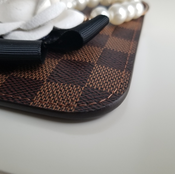 LOUIS VUITTON Neverfull Pouch GM Damier Ebene Print - Picture 16 of 16